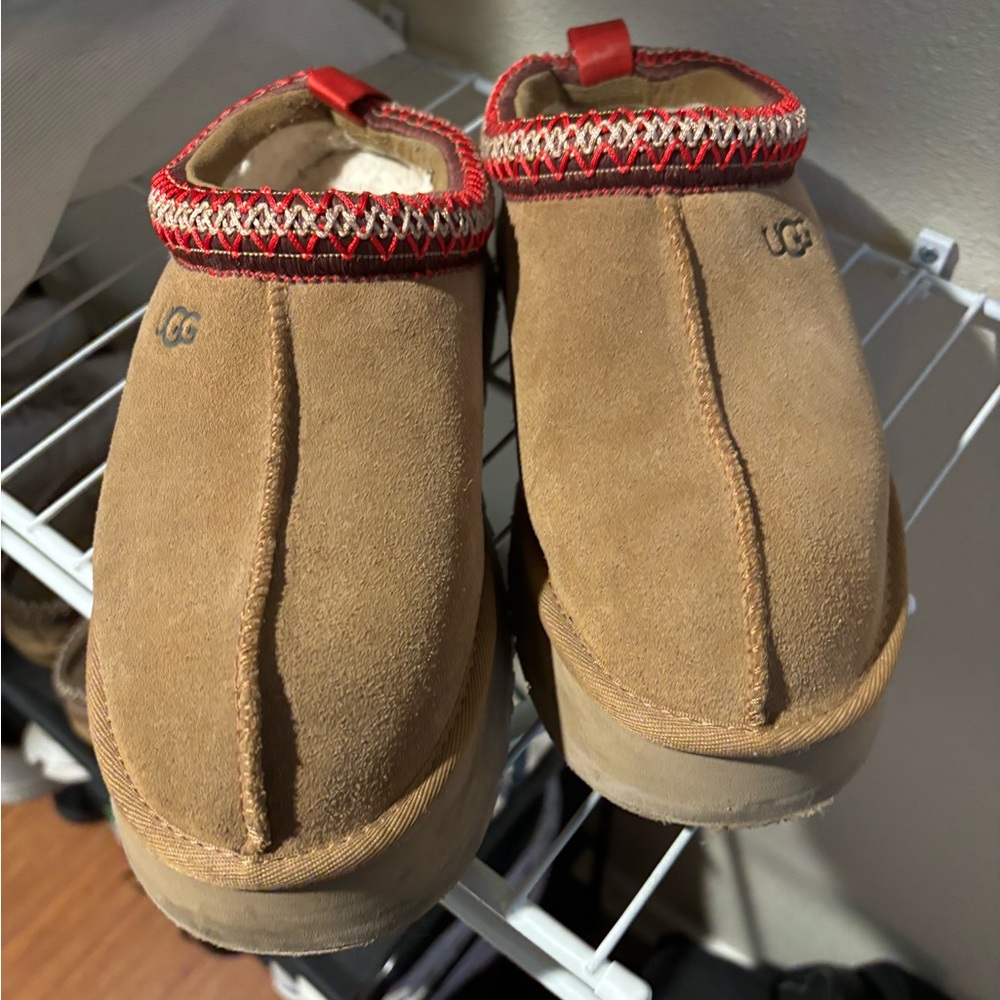 UGG platform slippers